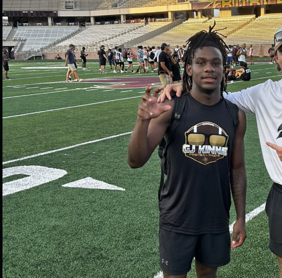 <span class="pn-tooltip pn-player-link">
        <span class="name-pointer">Texas State Camp Standouts</span>
        <span class="info-box not-prose" style="background: linear-gradient(to bottom, rgba(193,25,32, 0.95) 0%,rgba(193,25,32, 1) 100%)">
            <a href="https://prepredzone.com/2025/06/texas-state-camp-standouts/" class="link-wrap">
                                    <span class="player-img"><img src="https://prepredzone.com/wp-content/uploads/sites/3/2025/06/Prepzone-Template_copy-7442710.png?w=150&h=150&crop=1" alt="Texas State Camp Standouts"></span>
                
                <span class="player-details">
                    <span class="first-name">Texas</span>
                    <span class="last-name">State Camp Standouts</span>
                    <span class="measurables">
                                            </span>
                                    </span>
                <span class="player-rank">
                                                        </span>
                                    <span class="state-abbr"></span>
                            </a>

            
        </span>
    </span>
